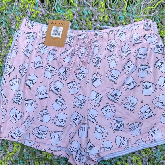 Rae Dunn shorts pack - Picture 2 of 4